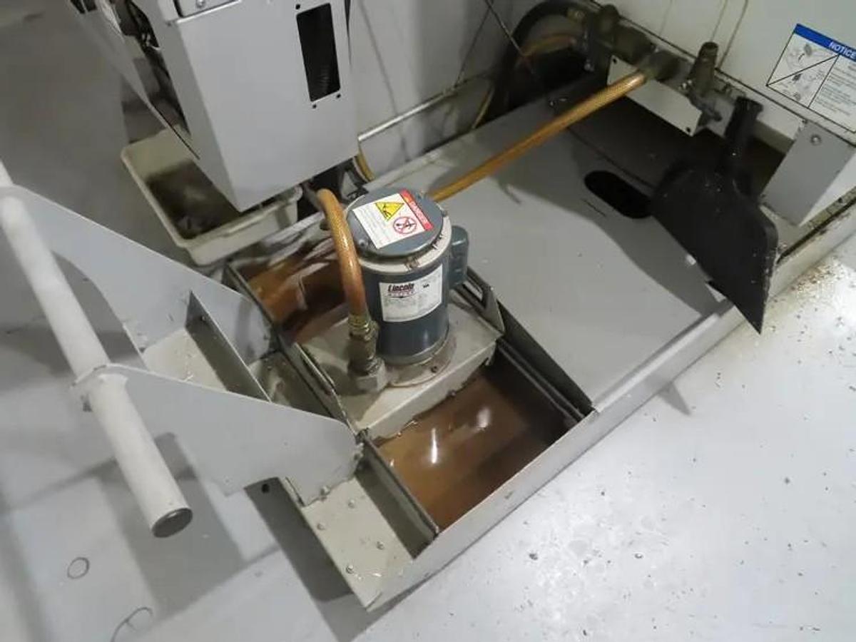 Used 2008 Haas VF2D with 10,000 RPM, Chip Auger, Programmable Coolant Nozzle, USB Port, 9734 Spindle Hours