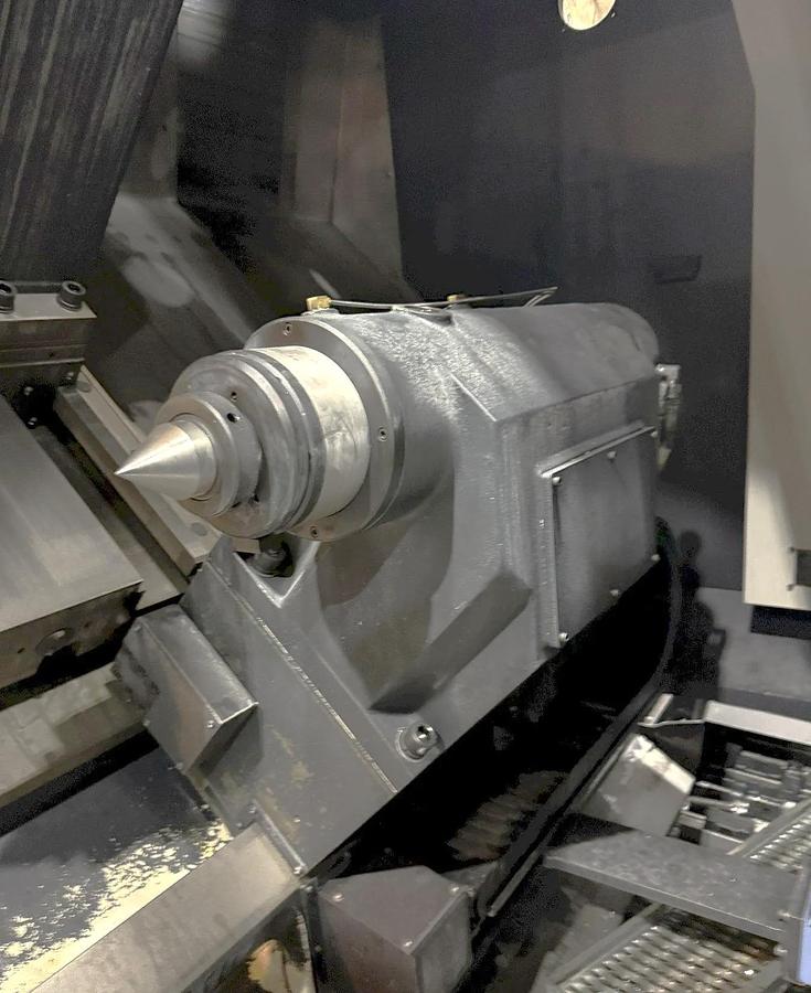 Used 2013 Doosan Puma 700A with 18" Hyd. Chuck, 6.5" Bar Capacity, 63" cc, Tailstock, Chip Conveyor, Tool Presetter, Fanuc 32i Cntrl