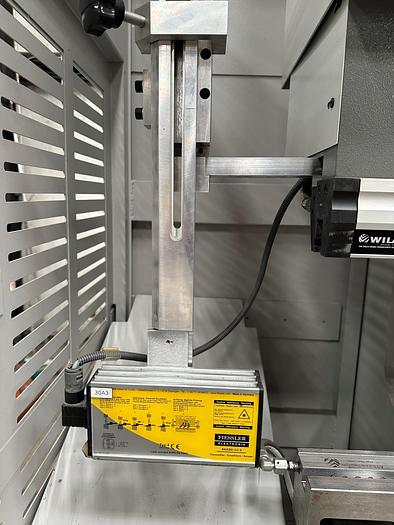 Used 2017 Bystronic Xact Smart 100/3100 Press Brake