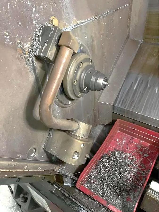 Used 2011 Haas ST-20 with Tailstock, Haas Servo 300 Barfeeder, Chip Conveyor, Tool Presetter, Collet Chuck, Mist Buster