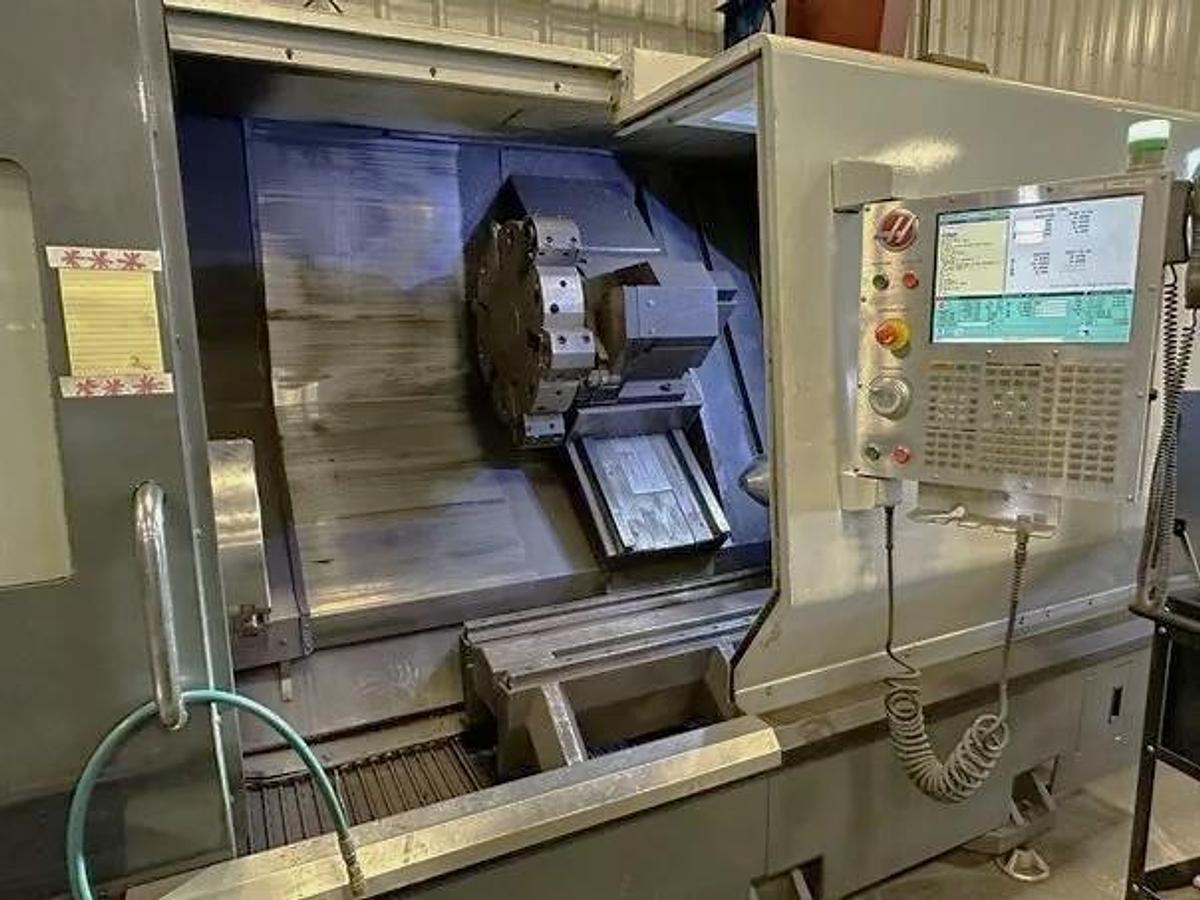 Used 2014 Haas ST-45M with Milling Capability, 18" Hyd. Chuck, 6.5" Bar Capacity, Chip Conveyor, Tailstock,