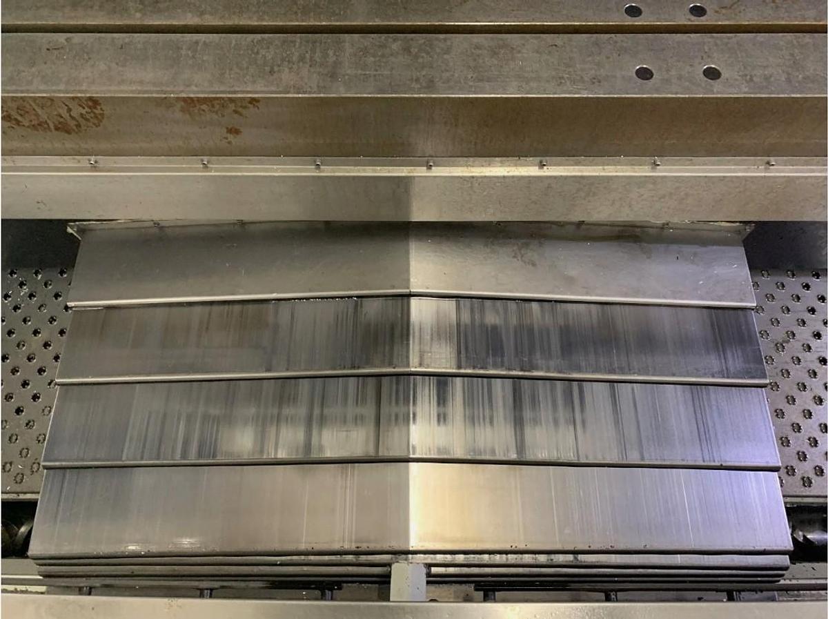 Used 2013 Haas VF7/40 with 10,000 RPM, 40 Station ATC, 4th & 5th Axis Prepped, Probing Package, Pcool, Auger, HSM