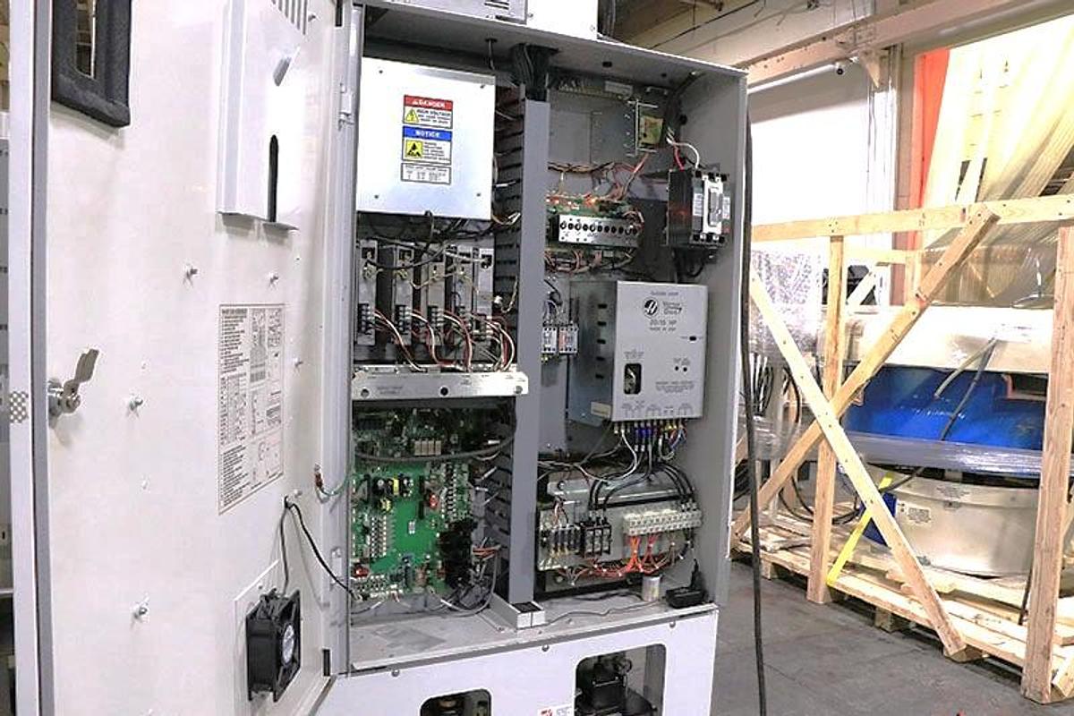 Used 2006 Haas VF2YT with Haas TR160 Trunnion Table, 10,000 RPM, 24 Pos. Side Mounted ATC, Renishaw Probes - Tool & Part Probing