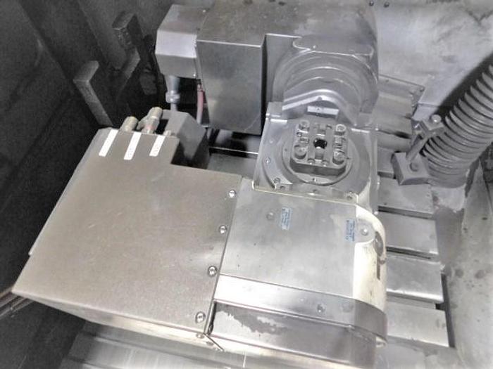 Used 2008 Makino V33i Graphite 3+2 Type 5 Axis Mill
