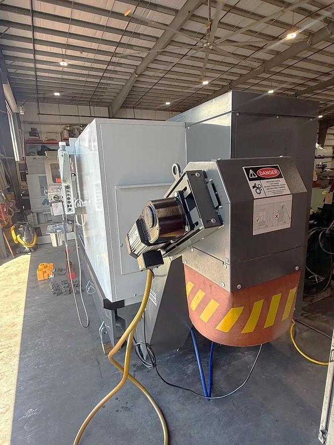 Used 2021 Haas ST-30 with 10" Chuck, 3" Bar Cap., Chip Conveyor, Tailstock, Tool Presetter, 21" x 32.5" Capacity, ONLY 1,516 Spindle Hours