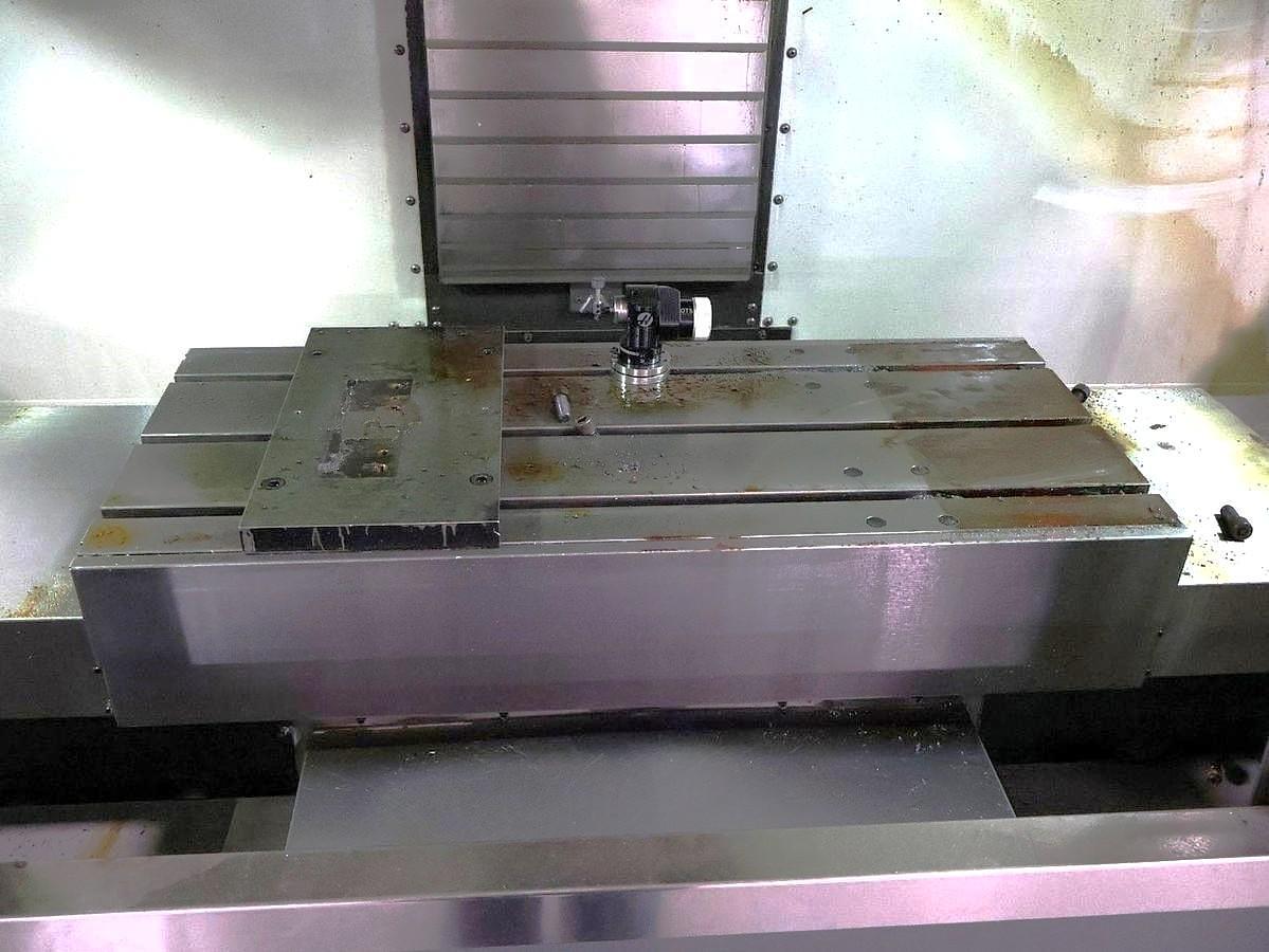 Used 2013 Haas VF2 with Probing, 4th Axis Drive, Chip Auger, 20 Station Carousel Style ATC
