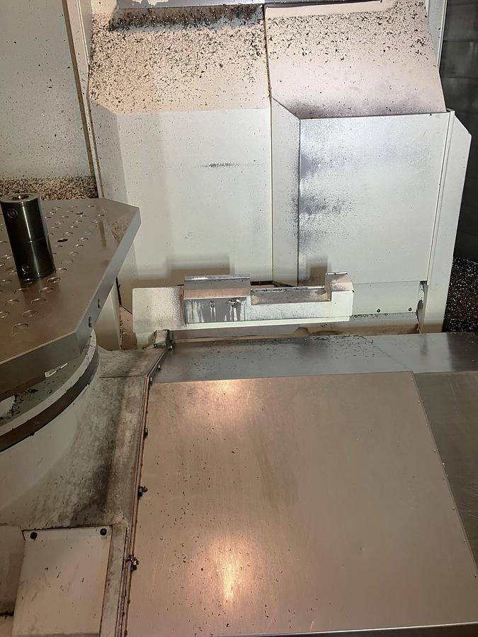 Used 2014 Mazak Vortex e-1060V/8 Heavy Duty 5 Axis Milling Machine with Built in Rotary Table, Tilting B Axis Head, HPC, 120 Pos. ATC