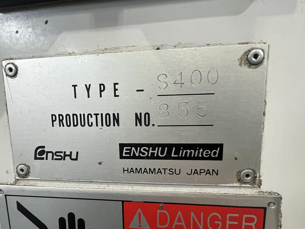 Used 2003 Enshu S-400 Vertical Machining Center with 2 Pallet Changer, Fanuc 18M, 8000 RPM, RJH, CAT40, 20 Station ATC, Chip Auger