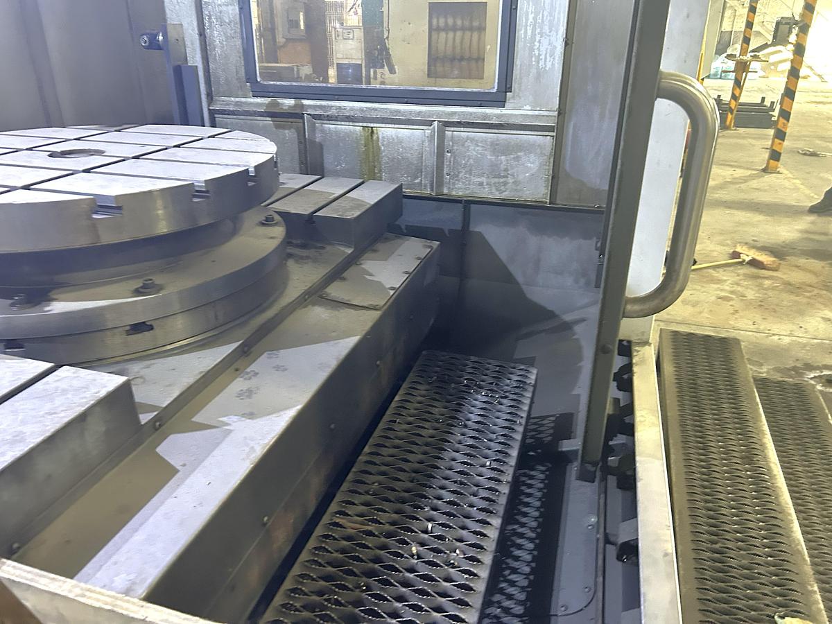 Used 2019 Haas EC-1600ZT with Extended Z Axis Travel, 7500 RPM, Integrated 4th Axis Platter, TSC, Renishaw Probing, 30 ATC