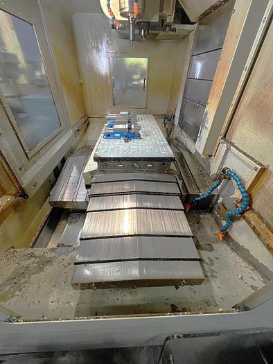 Used 2005 Hyundai-Kia VX500 3 Axis Vertical Machining Center