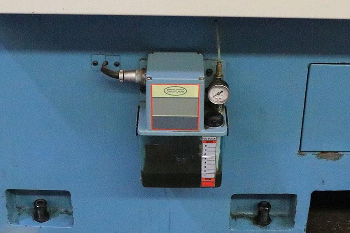 Used 2006 Southwestern Industries TRAK TRL 1840SX with Steady Rest, Tailstock, 8 Pos. Indexable Turret, 10" Chuck, Geared, SLX Cntrl.