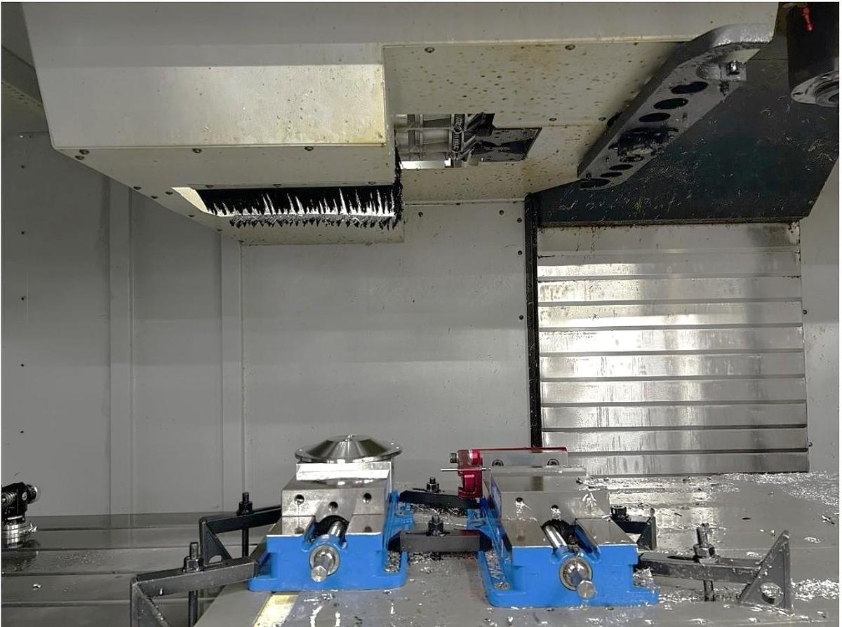 Used 2020 Haas VF-10/50 with Haas HRT310 4th Axis Tbl, Probing, Through Spindle Coolant, 7500 RPM, CAT 50