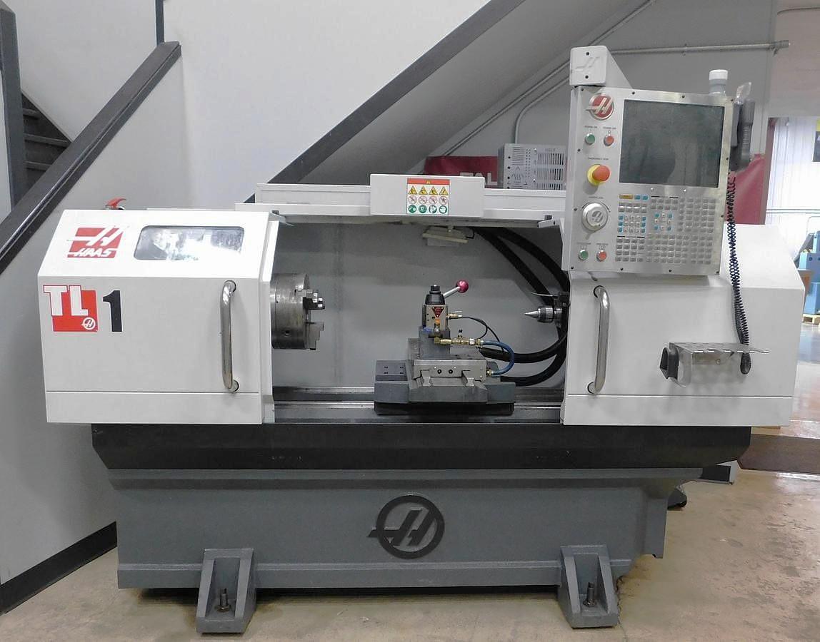 Used 2017 Haas TL-1 with 3" Big Bore Spindle, A2-6" Spindle Nose, Tailstock, Tool Post, Coolant, Remote Jog Handle