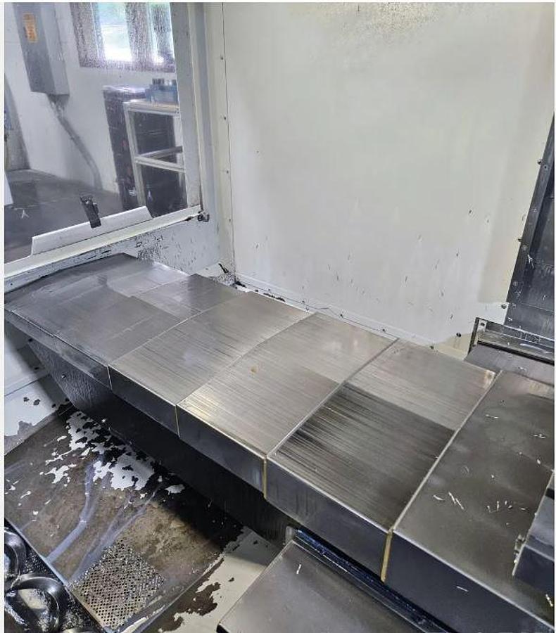 Used 2012 Haas VF4SS with Haas TR-160Y Trunnion Style 4th/5th Axis Table, Probing, 40 ATC, Conveyor