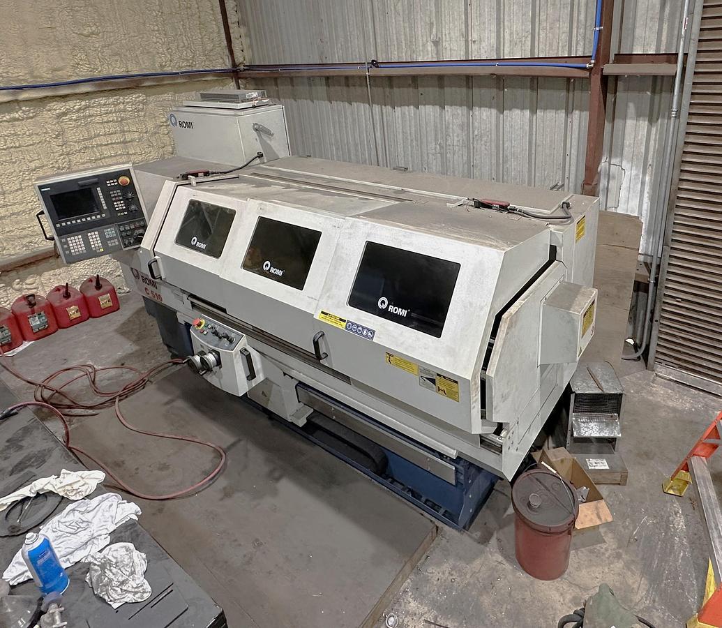 Used 2013 Romi C-510 Combination Teach Type CNC Lathe, 10" Chuck, 2.6" Bar Cap., 60" cc, Tool Post, Tailstock, Hand Wheels