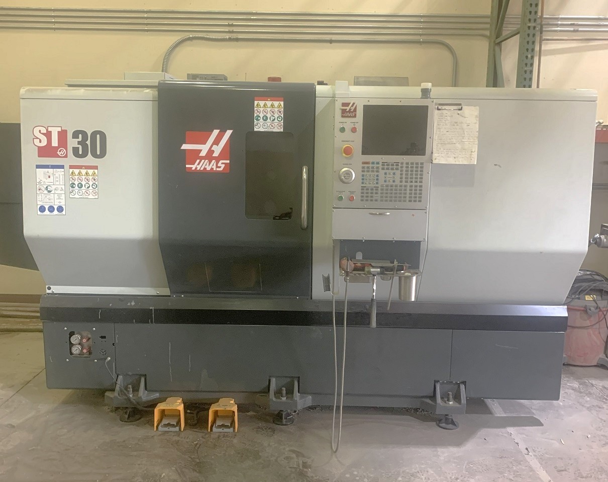 Used 2020 Haas ST30 with Tailstock, Chip Conveyor, Tool Presetter, 10" Chuck, 3" Bar Capacity, 12 Station Turret, 32.5" Max Cut Length