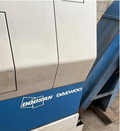 Used 2006 Doosan Puma 300C 2 Axis CNC Lathe - 4" Bar Capacity !!
