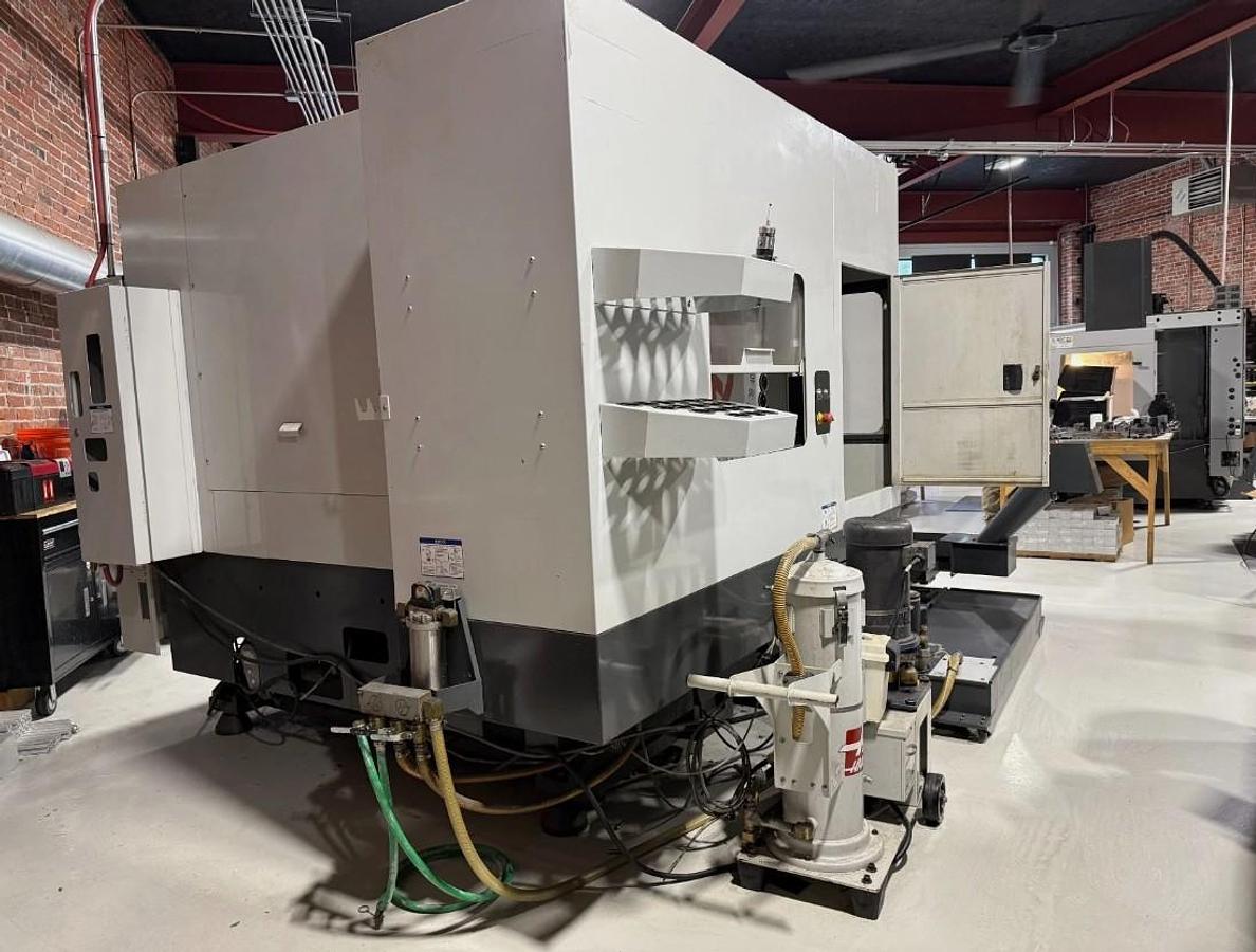 Used 2012 Haas EC-500 with 40 Pos. ATC, 1000 PSI Coolant Thru Spindle, Haas Probing Package, 1 Deg Pallet Index, 2 Pallet Changer