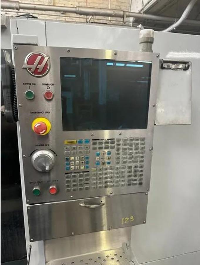 Used 2014 Haas VF8/40 with Haas Probing Package (needs probe repaired), 24 Station Side Mount ATC, 8100 RPM, CAT 40