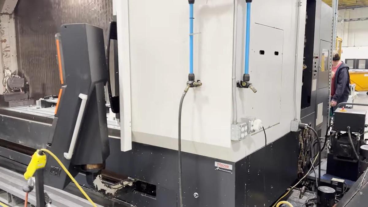 Used 2010 Mazak VTC800E/30-SR