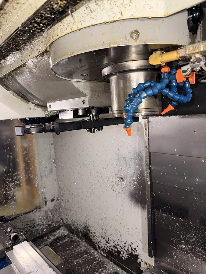 Used 2008 Haas VF-3SS Intuitive Prgramming, Remote Jog Handle LCD, Rigid Tapping, High-Speed Machining, Programmable Coolant Nozzle