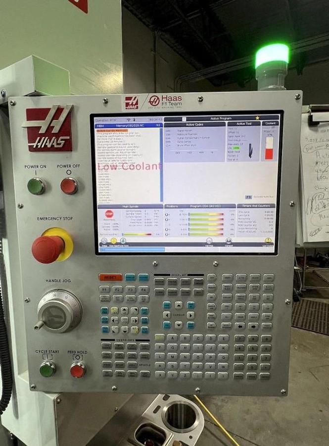 Used 2022 Haas UMC-500SS