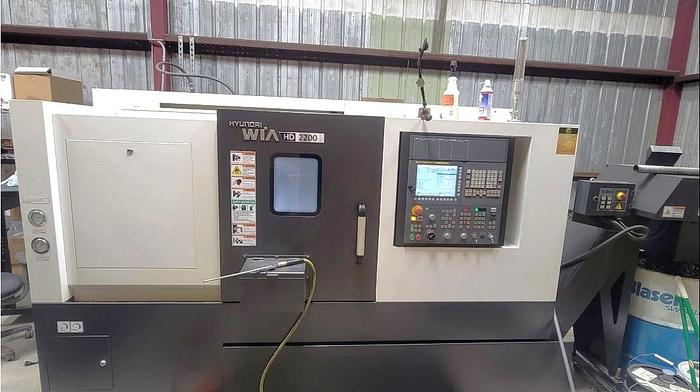 Used 2018 Hyundai Wia HD2200 with Chip Conveyor, Parts Catcher, Tailstock, Fanuc, Tool Presetter, 22" Machining Length !!!