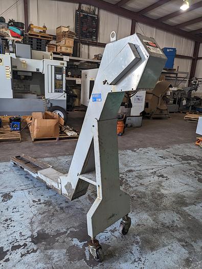 Used 2008 Hennig Chip Conveyor for Haas EC-400