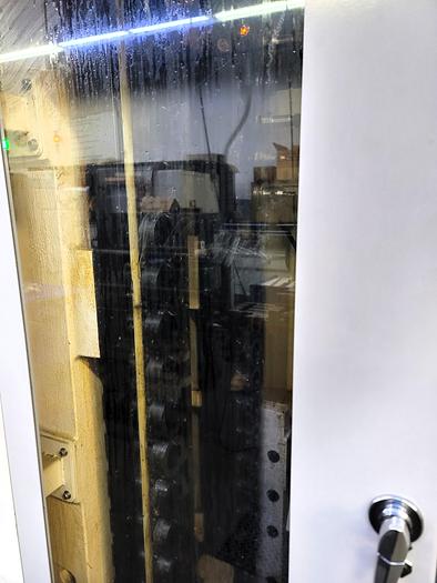 Used 2006 Doosan DHP 4000 w/ 2 Plt Changer, 1 Degree, 60 ATC, Coolant Thru Spindle, 14,000 RPM