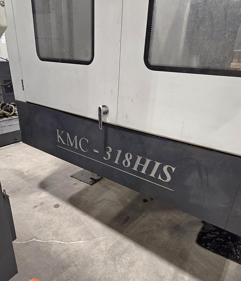 Used 2015 Kao Ming KMC-318 HIS Bridge Mill with Fanuc Control, 30 Station ATC, 10,000 RPM, Tool Probe, Chip Conveyor, 4035 Hours