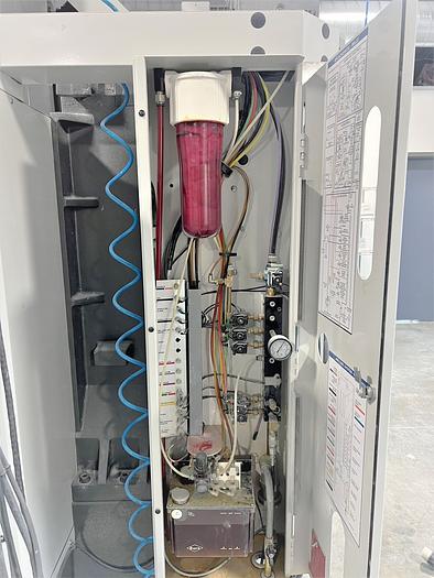 Used 2009 Haas VF2TR with 30k RPM Spindle and TR160 Trunnion Table