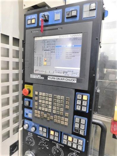 Used 2008 Makino V33i Graphite 3+2 Type 5 Axis Mill
