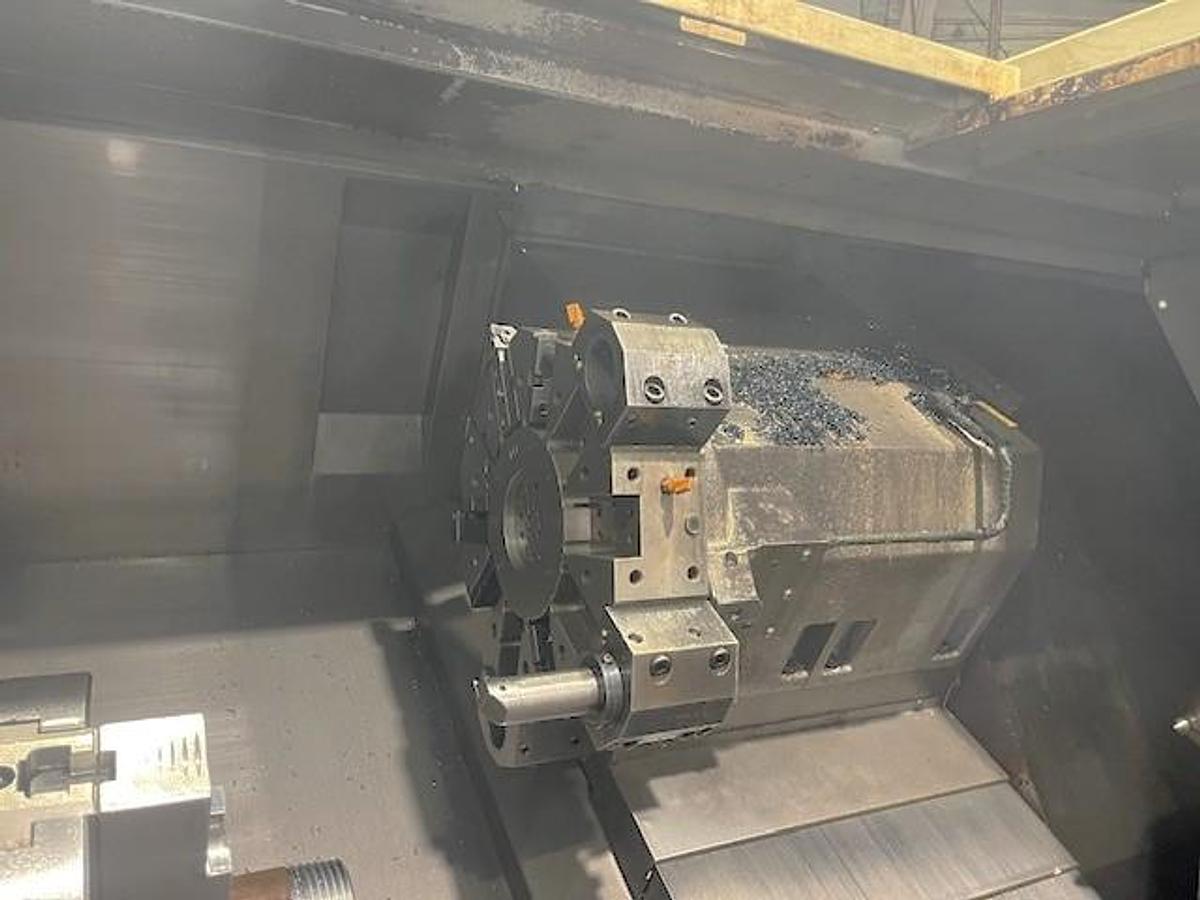 Used 2005 Haas SL-40T with Steady Rest, 15" Chuck, Toolsetter, Tailstock, Chip Conveyor, 4" Bar Capacity, 55 HP Package, Geared Head