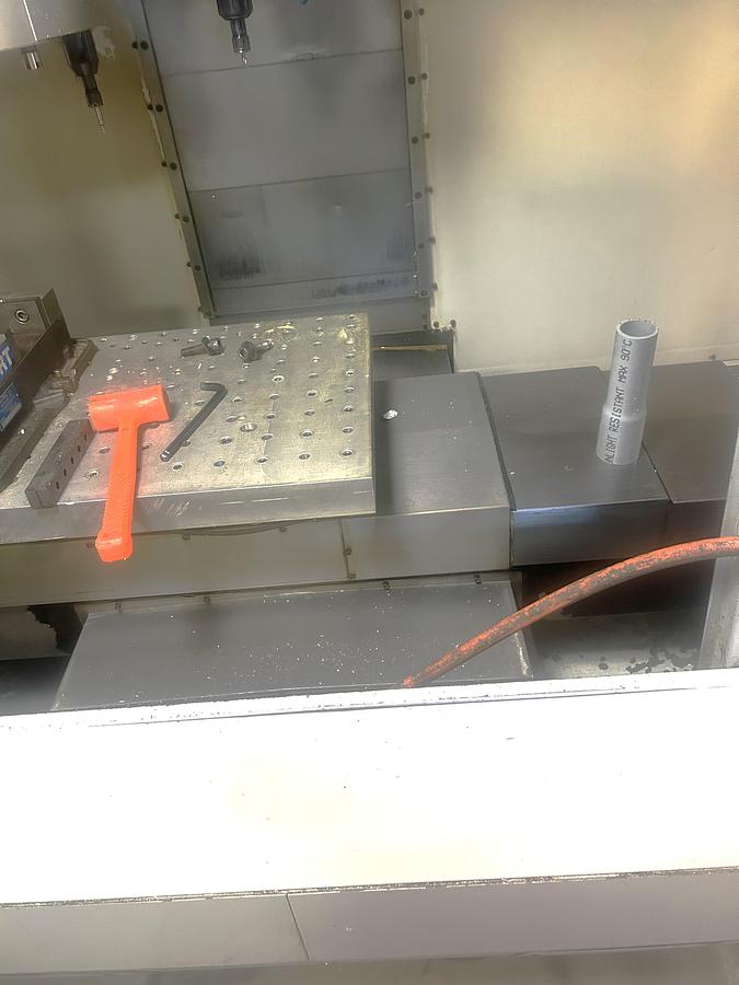 Used 1998 Haas VF-EXT with Flood Coolant, Belt Driven, CAT 40, 7500 RPM 30" X Axis Travel, 20 Station ATC, Well Cared For