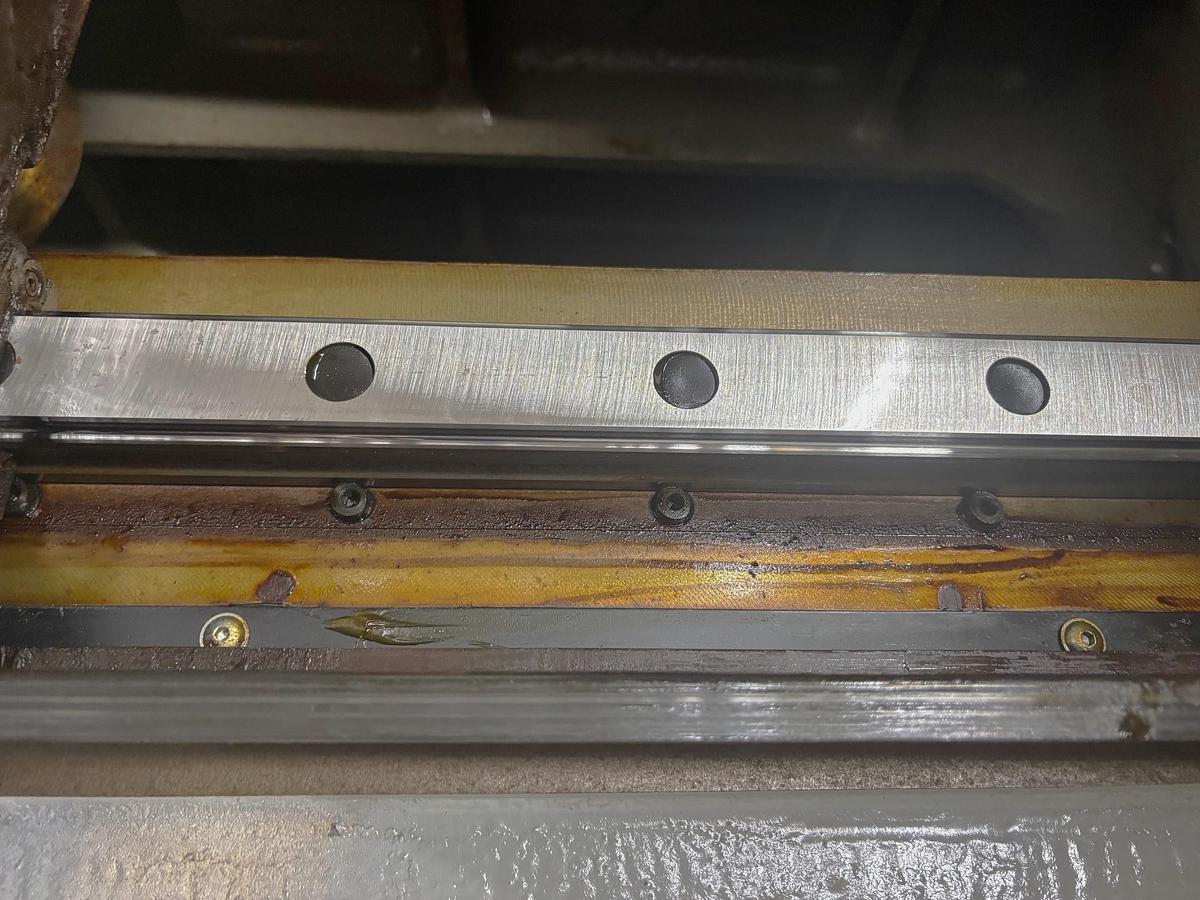 Used 2007 Haas EC-1600-4AX with Thru the Spindle Coolant, Built in 4th Axis Table, HRT210 Rotary Table as 5th Axis, Remote Jog Handle