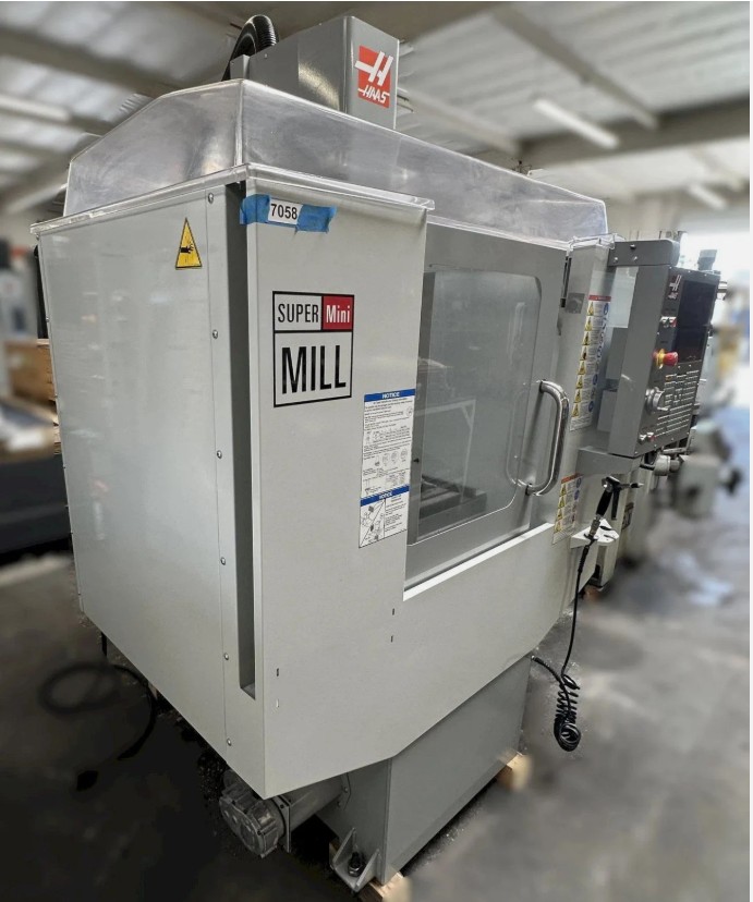 Used 2008 Haas Super Mini Mill with 10k RPM, Tool Probe, Chip Auger, USB Port, Coolant Pump, 10 ATC, 208/230V Three Phase Pwr
