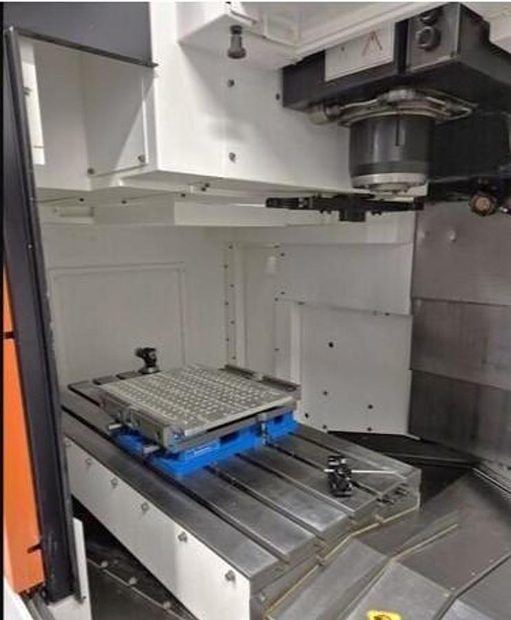 Used 2018 Mazak Nexus VCN 530C-II with 4th Axis Rotary Table, Renishaw Tool Probe, Chip Conveyor, 15,000 RPM, BT40, Tooling, 30 ATC