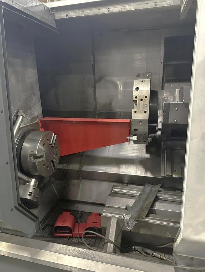 Used 2015 Haas ST-40 with Live Milling/C Axis, Tool Presetter, Tailstock, 4" Bar Capacity, 15" Hyd Chuck, Chip Conveyor