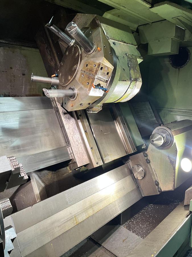 Used 1985 Hitachi Seiki 7NF-1100 22.5" Air Chuck 10" Bore