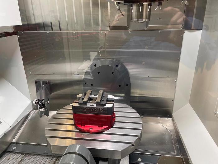 Used 2015 Haas UMC-750