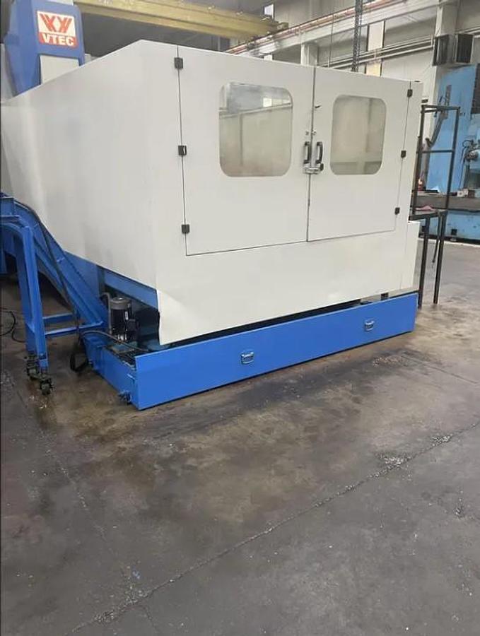 Used 2006 Visionwide VTEC VF-4000 Bridge Style VMC, 165"x90"x40", CAT50, 6000 RPM, 40 ATC, New Spindle in 2024