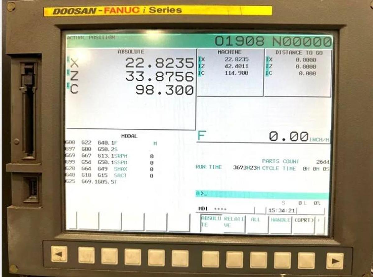 Used 2012 Doosan Puma 400MC with C Axis, Milling Capable, 21" Chuck, 6.5" Bar Capacity, Tailstock Conveyor, Live Tool Holders