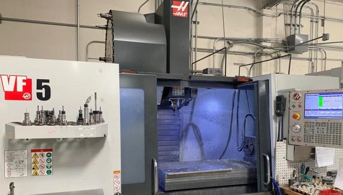 Used 2015 Haas VF5B/40 with Haas HRT210 4th Axis Rotary Table, Geared Head, High Spd Machining, 40 Station Side Mount ATC
