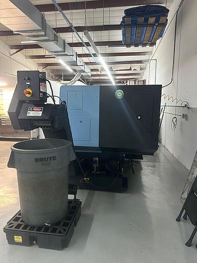 Used 2010 Doosan Lynx 220LMA with Milling, Parts Catcher, Chip Conveyor, Barfeed Interface