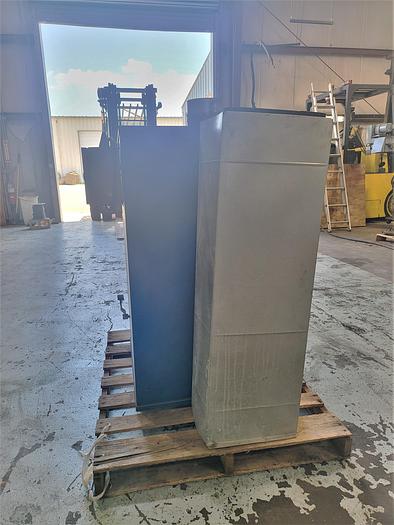 Used 2006 Donaldson Torit Model 80 CAB Cabinet Dust Collector