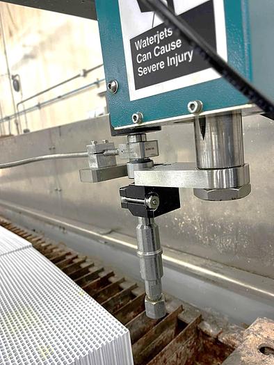 Used 2017 Flow Mach 2 3120B