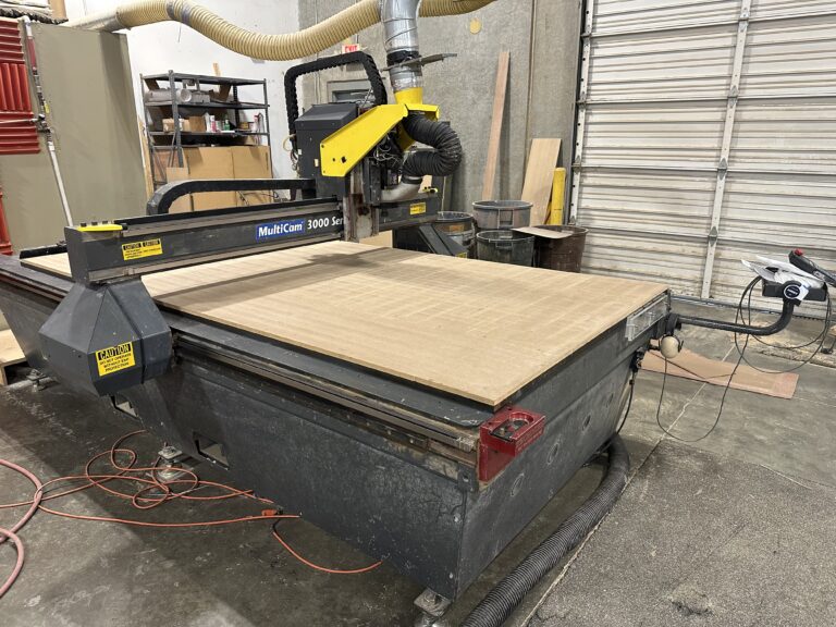 Used 2004 Multicam Series 3000 Router 60"x120" Travels