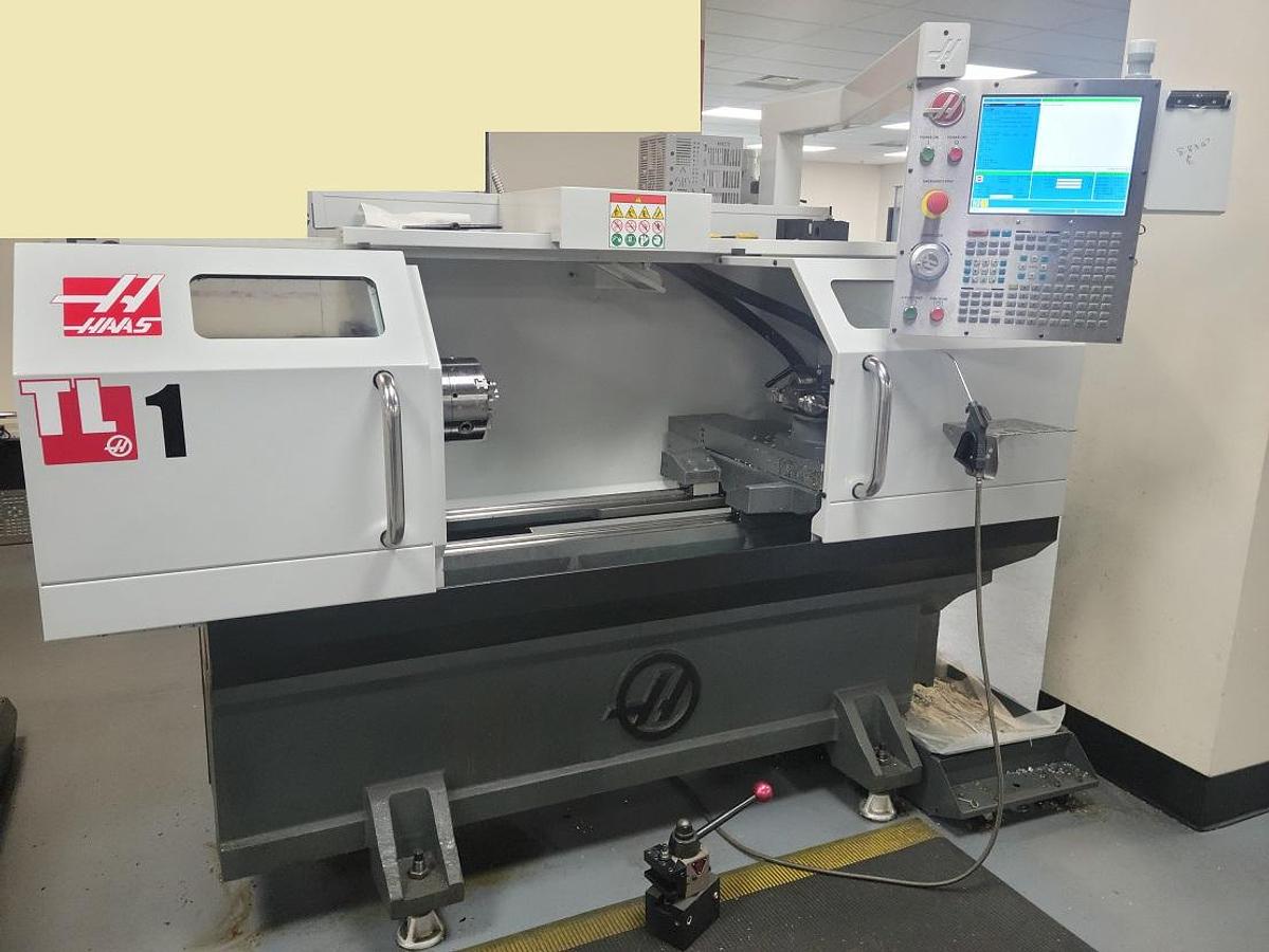 Used 2017 Haas TL-1 with 4 Station Turret, Tailstock, 8" Chuck, Coolant Tank/Pump, Low Hours !!
