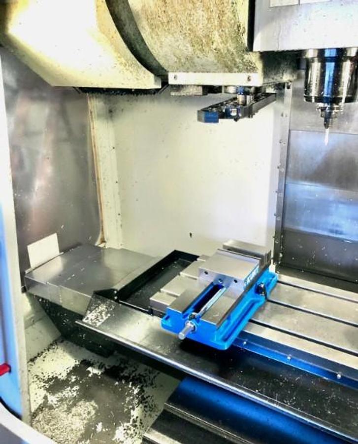 Used 2004 Haas VF2D with 4th Axis Drive, 24 Station Side Mount ATC, Chip uger, Programmable Coolant