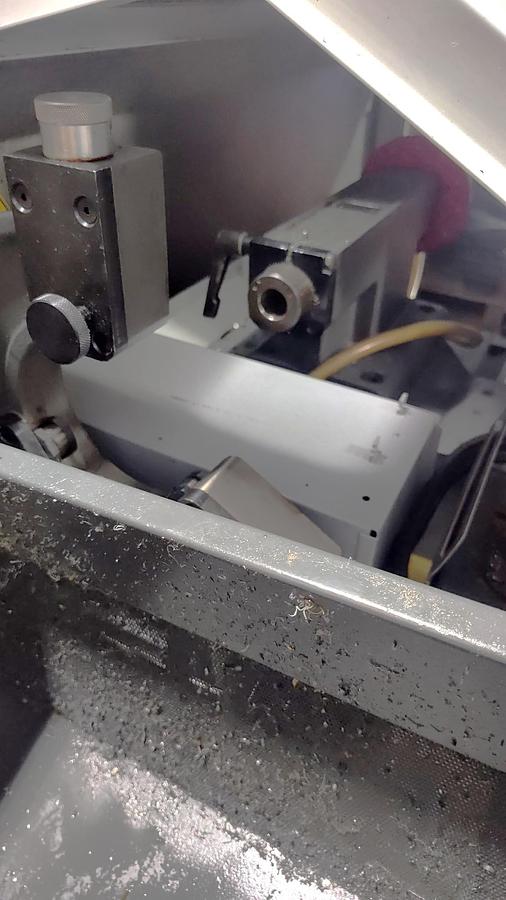 Used 2010 Haas TL-2 with 3" Bore, Steady Rest, Full Enclosure, Tailstock, Tool Post, 10" Chuck, Only 177 Feed Cut Hours